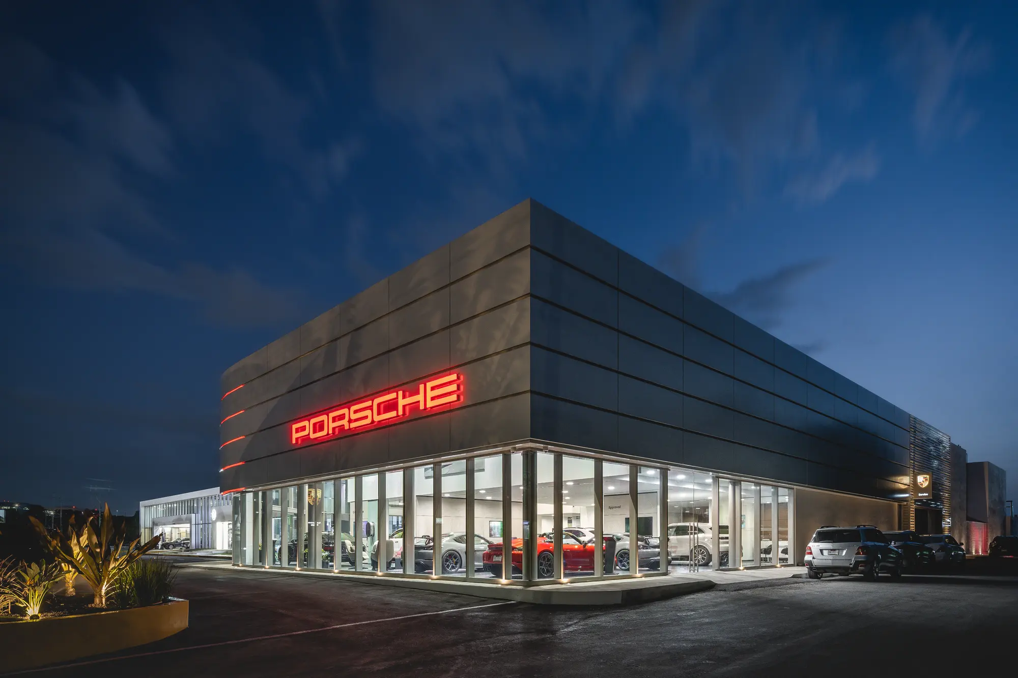 Porsche Mérida, concesionaria en Mérida. Fotografía 7.